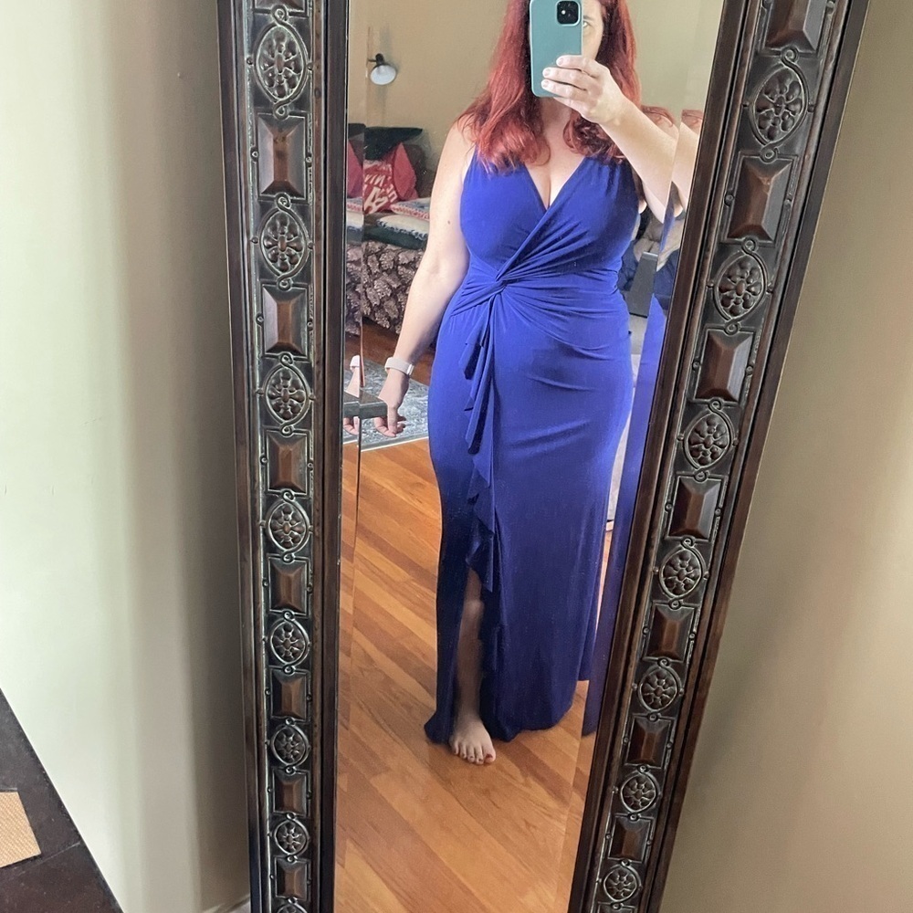 Ralph Lauren evening dress, size 10 petite - Picture 4 of 7